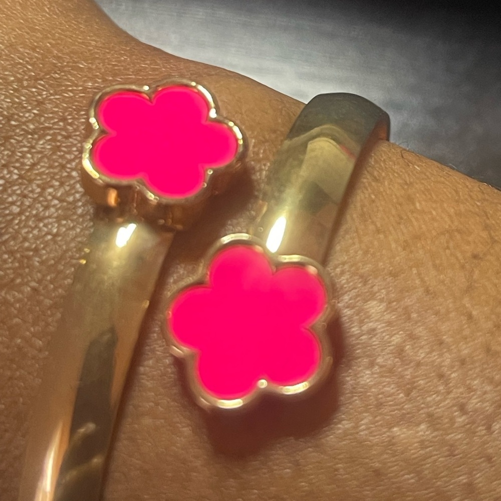 Pink Clover Set - Picture 2 of 3